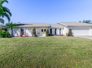 7920 Conservatory Cir, Sarasota, FL 34243