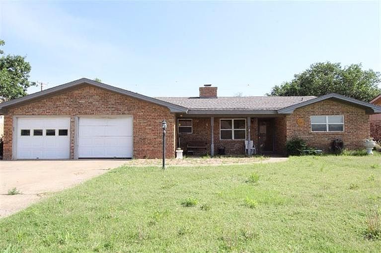 1st image of 209 Sandalwood Ln