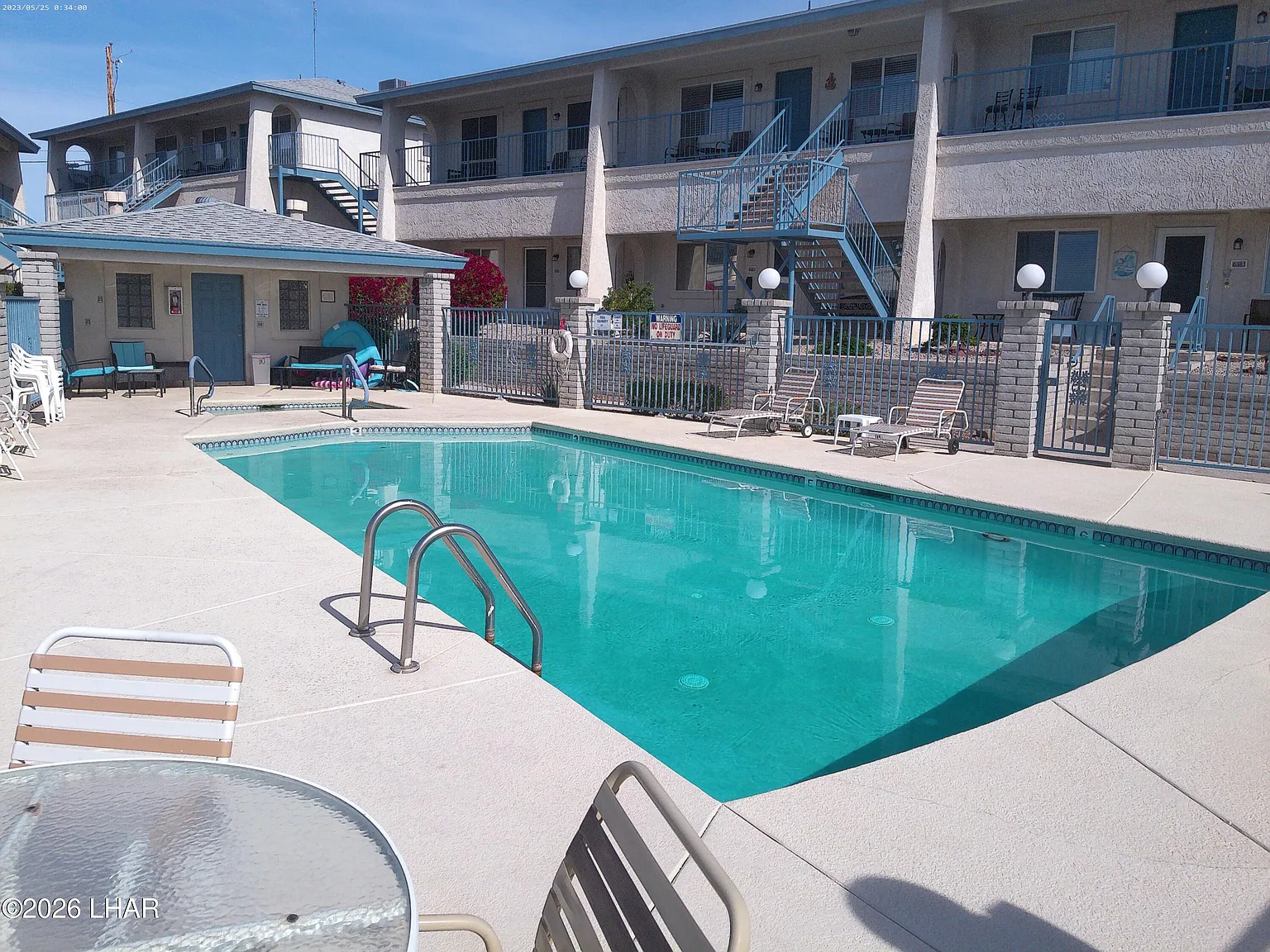 2 bed, 2.0 bath, 8420 sqft, $1,500 — Photo 4