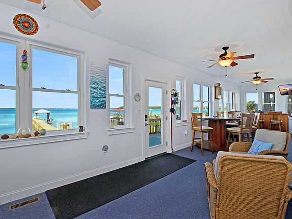 5th image of 605 Willbrook Cir