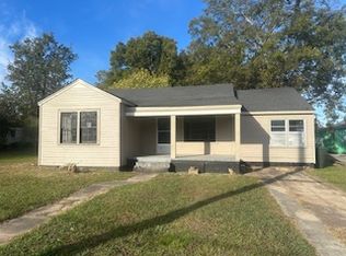 111 Corsbie St SW, Hartselle, AL 35640