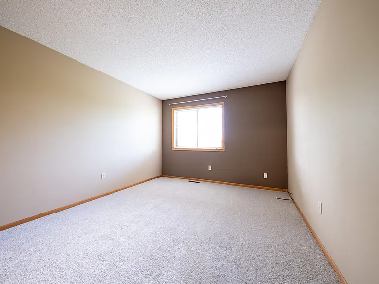 5445 Orleans Ln N #7 — Photo 15