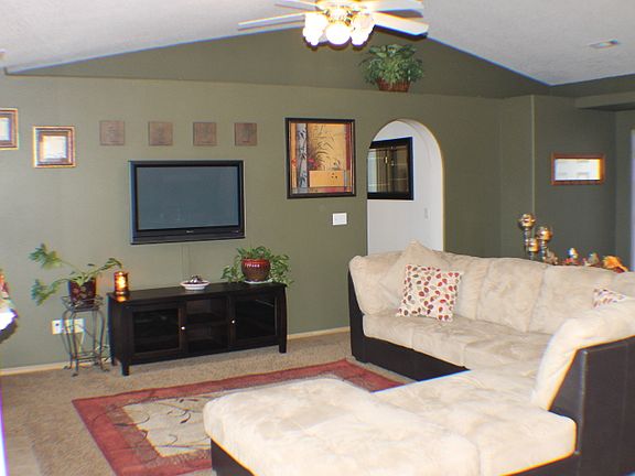 4th image of 16406 NE 83rd St