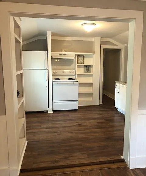 714 Cedar Crest Ct — Photo 6