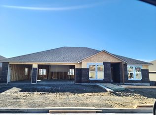 4235 Barbera St, Richland, WA 99338