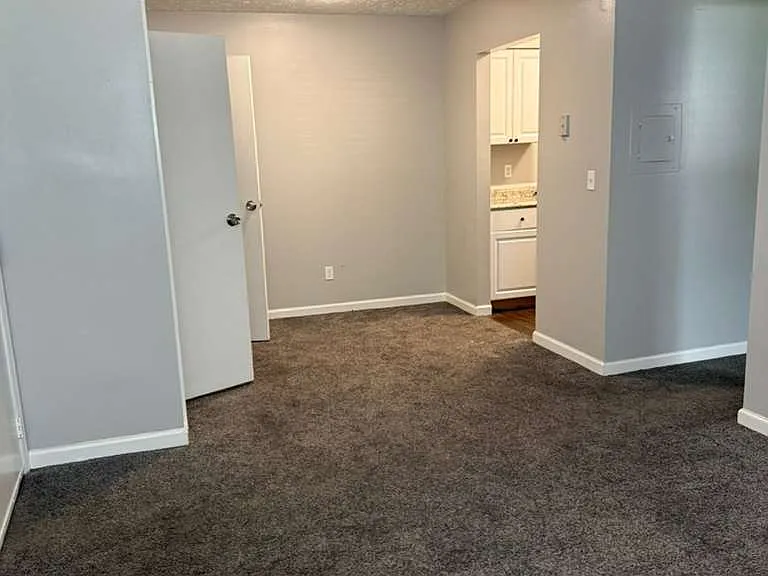 4911 Ash St — Photo 1