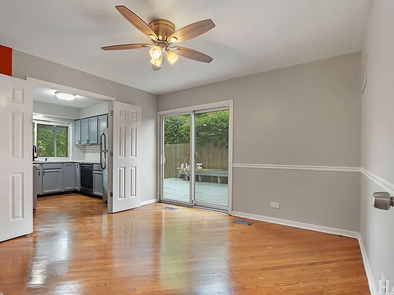 1540 N Pepper Tree Dr — Photo 5