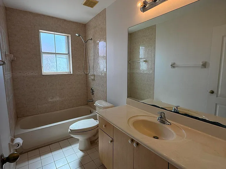 12631 SW 28th St — Photo 29