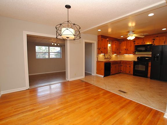 4th image of 6267 Sage Dr