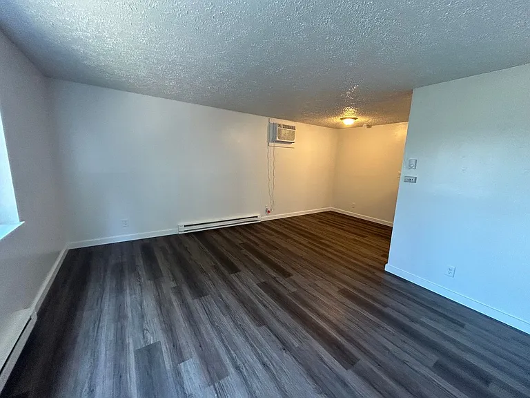 1104 West 7th Avenue Apartments — Photo 28
