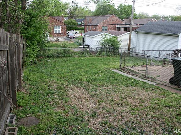 5th image of 515 Kingston Dr