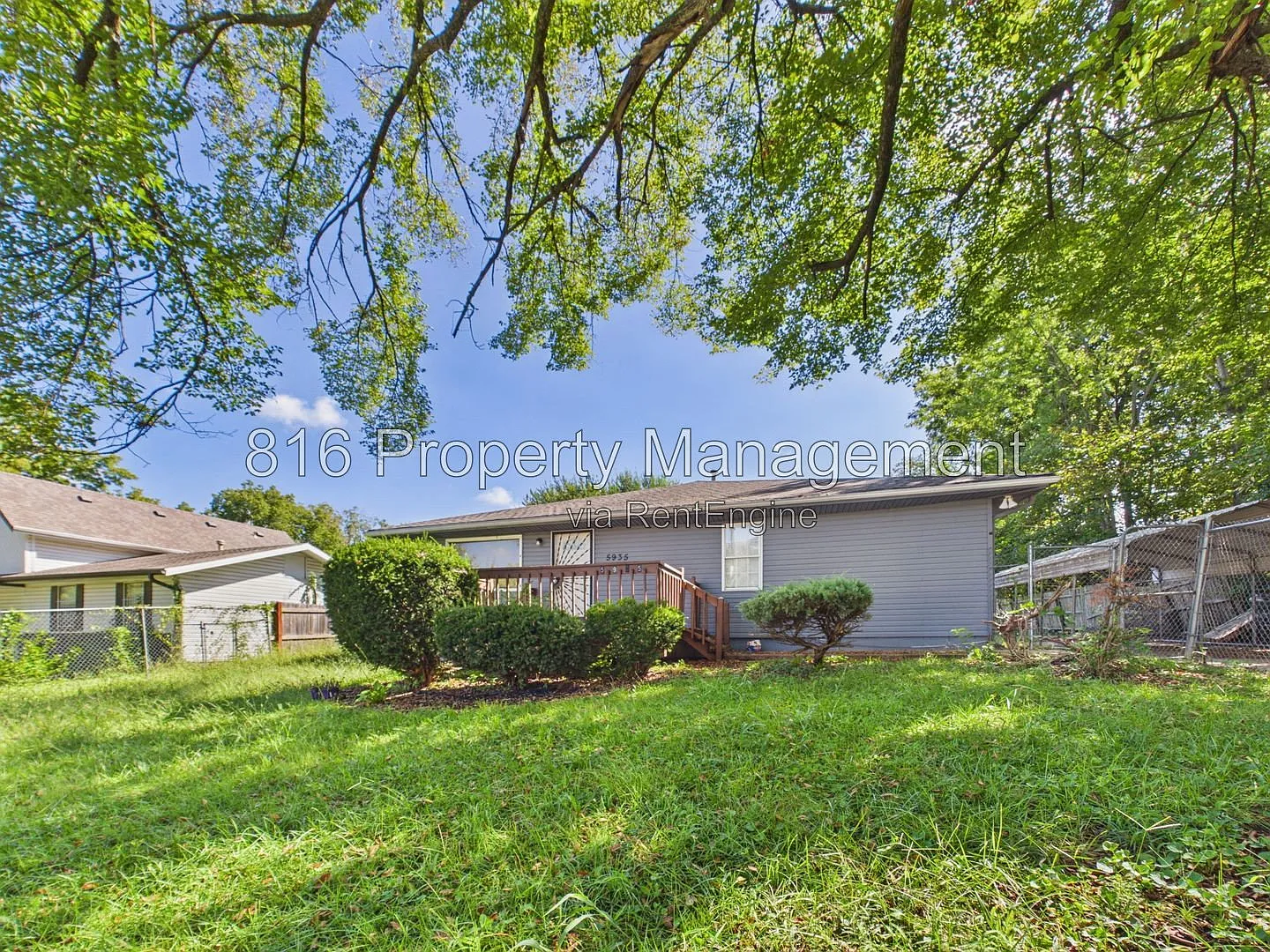 3 bed, 1.0 bath, 1840 sqft, $1,395 — Photo 1