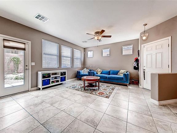 5th image of 1020 Aspen Cliff Dr