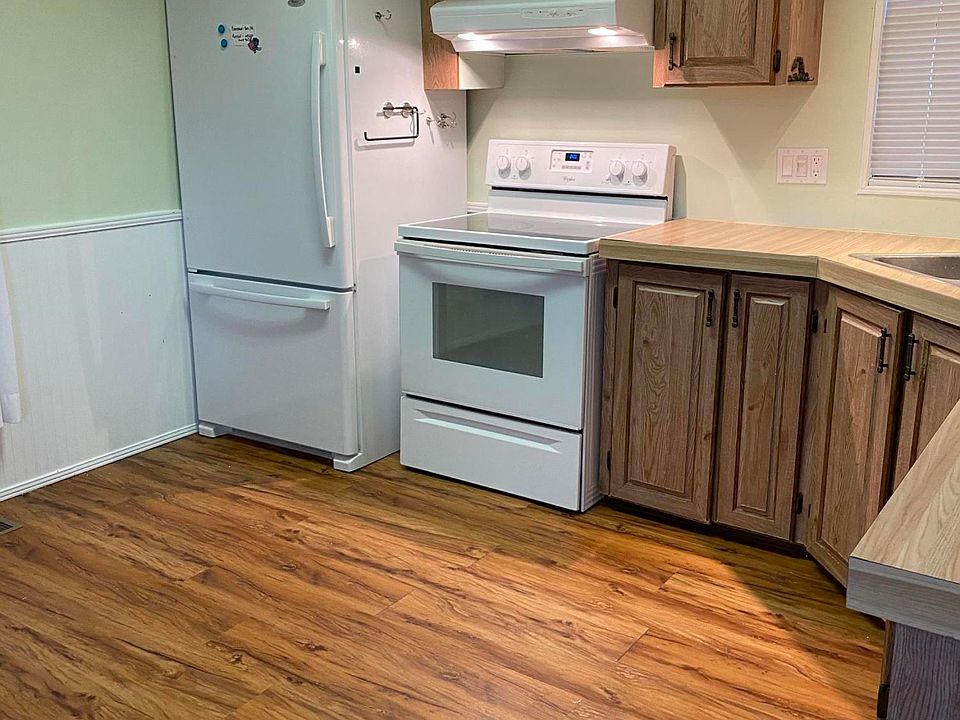 2nd image of 118A Garden St