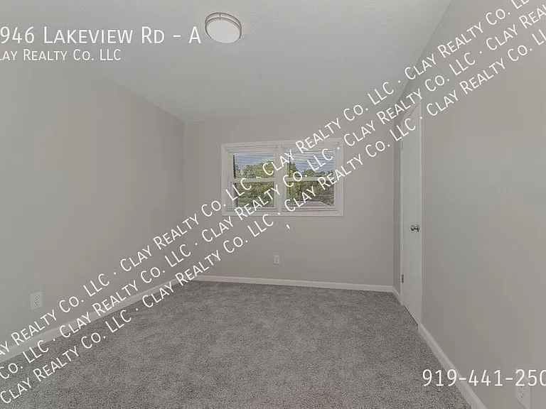 1946 Lakeview Rd #A — Photo 11