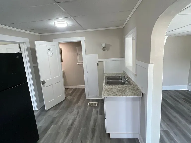Parkview — Photo 6