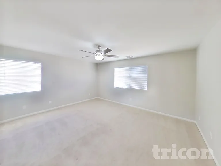 1300 Pecan Tree Ct — Photo 6