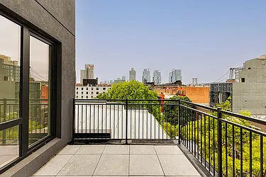 100 South 9th Street, #603