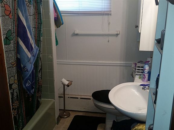 Full Bath