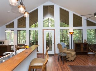 264 Bluewing Rdg, Holly Lake Ranch, TX 75765