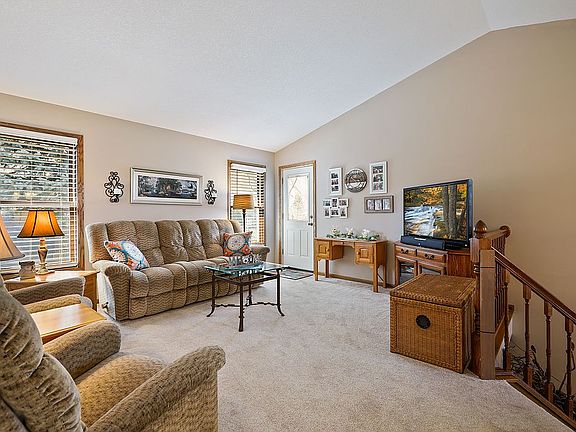 5th image of 8596 Norwood Cir