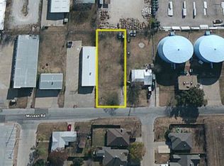 4320 Glenview Dr, Haltom City, TX 76117