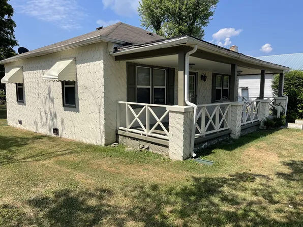 30 E Main St, Monteagle, TN 37356