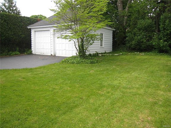 5th image of 640 Stinard Ave