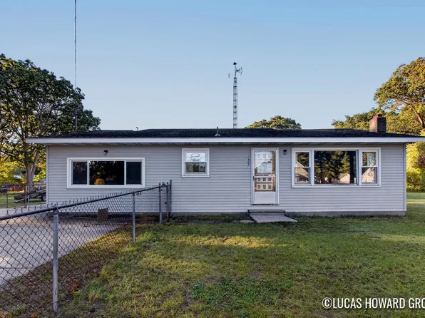 1483 Yarmouth Ave, Muskegon, MI 49444
