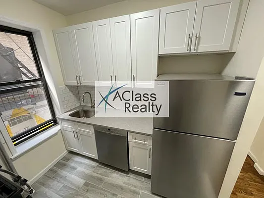 Rented by A Class Realty Corp | media 9
