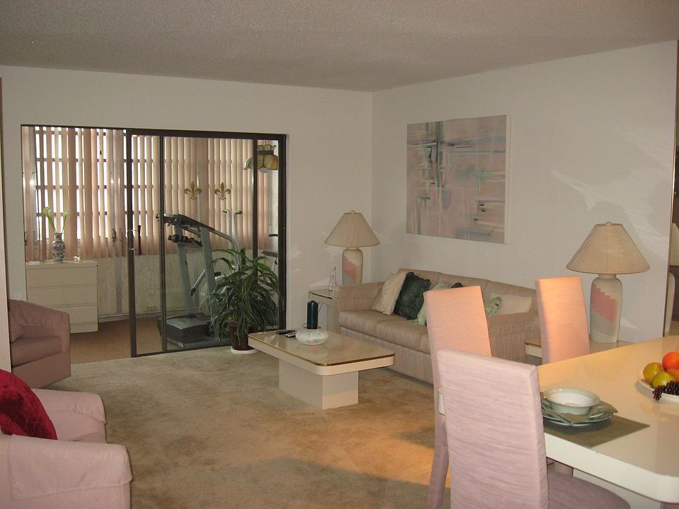 Dining/Living