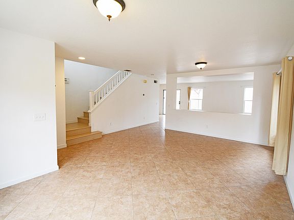 4th image of 16437 Colebridge Ct