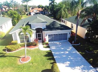 1721 Emerald Cove Dr, Cape Coral, FL 33991
