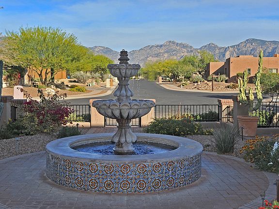 3rd image of 752 W Bright Canyon Dr