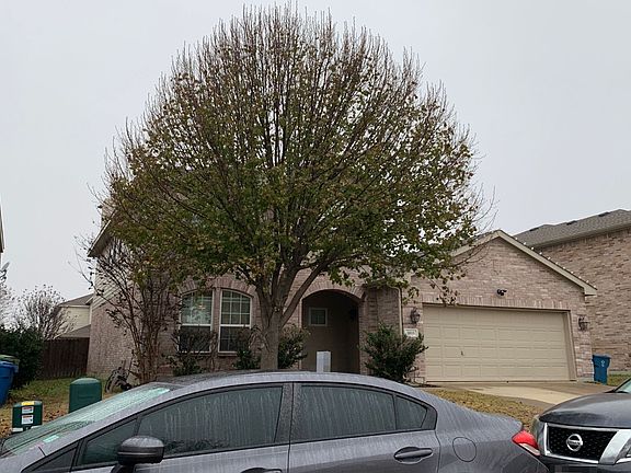 3rd image of 1011 Camp Verde Dr