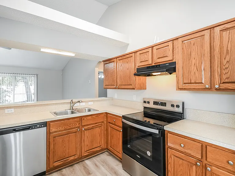 3445 Shelley Dr — Photo 9