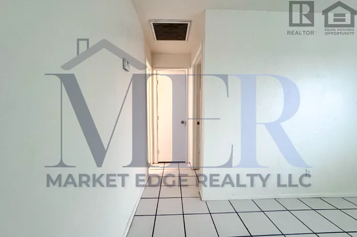 1640 E Brill St #2 — Photo 14