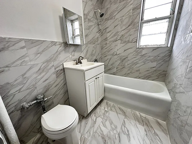 71 Lexington Ave #5E — Photo 7
