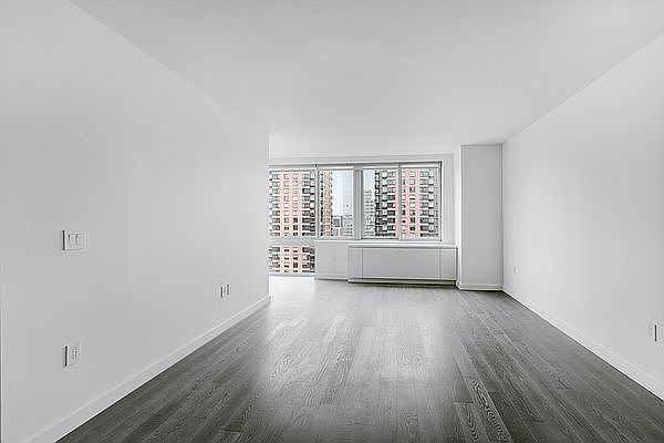 1st image of 101 W End Ave #16C