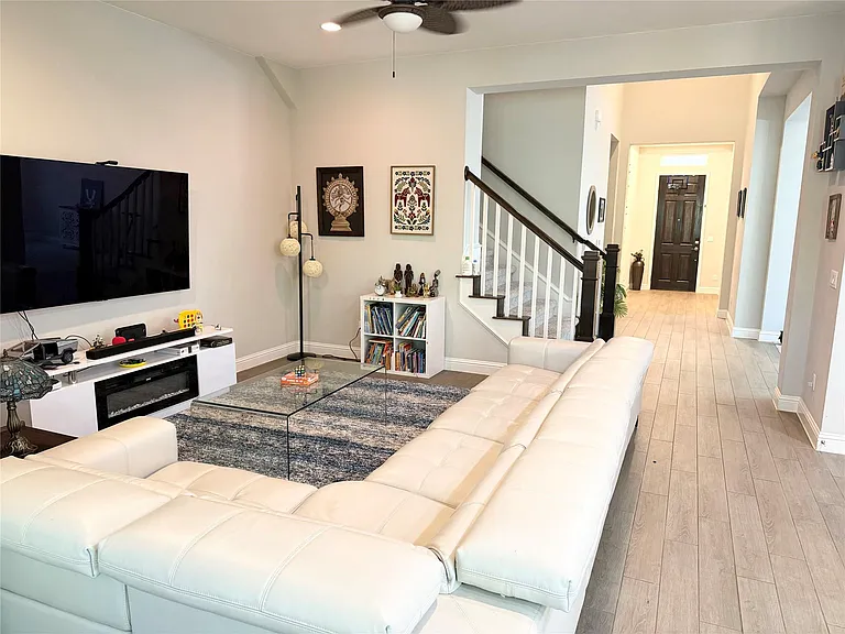 14716 Iveans Way — Photo 15