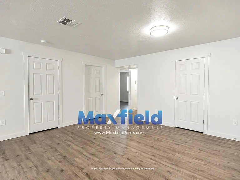 2737 E 750 N #1 — Photo 21
