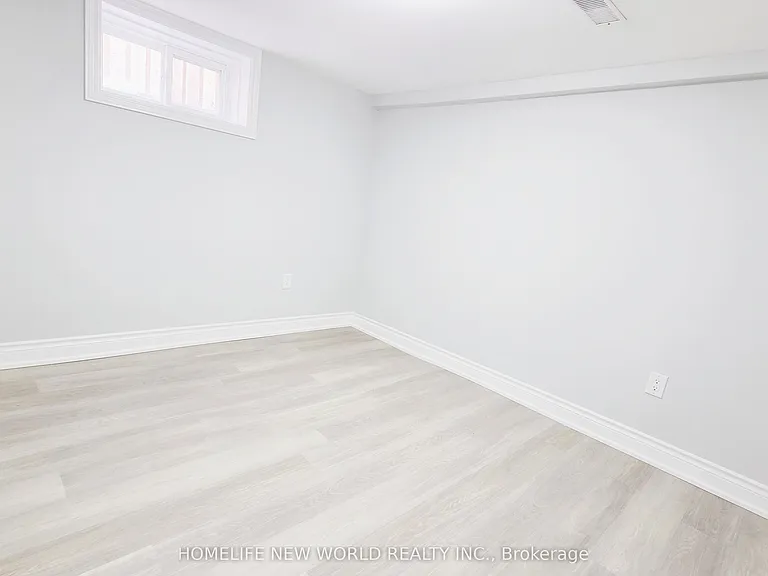 531 Ritson Rd N #1 — Photo 14