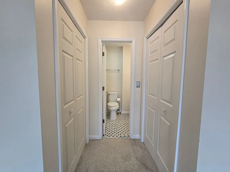 110 Westbrook Ct — Photo 10