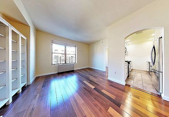 2nd image of 180 W 81st St #4W