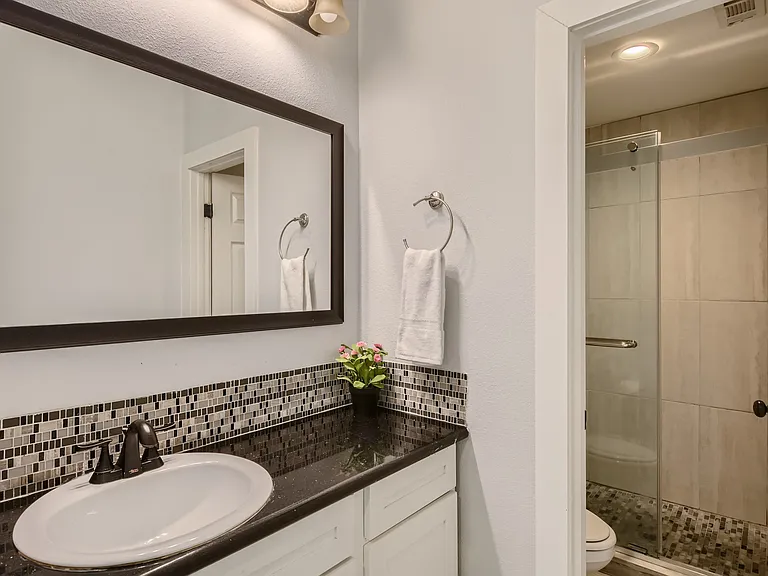 3006 Casa Bella Dr — Photo 24