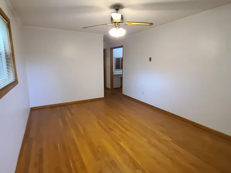 2415 Fairmont Blvd #A — Photo 23