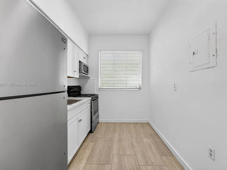 901 Pennsylvania Ave #6 — Photo 7