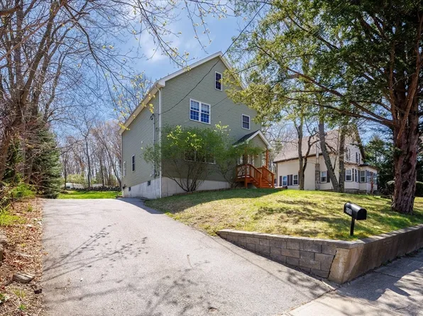 608 Church St, Northbridge, MA 01534