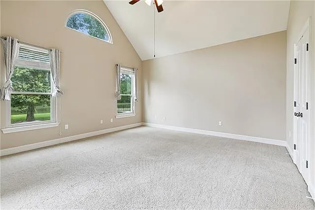 688 Timberwood Loop — Photo 7