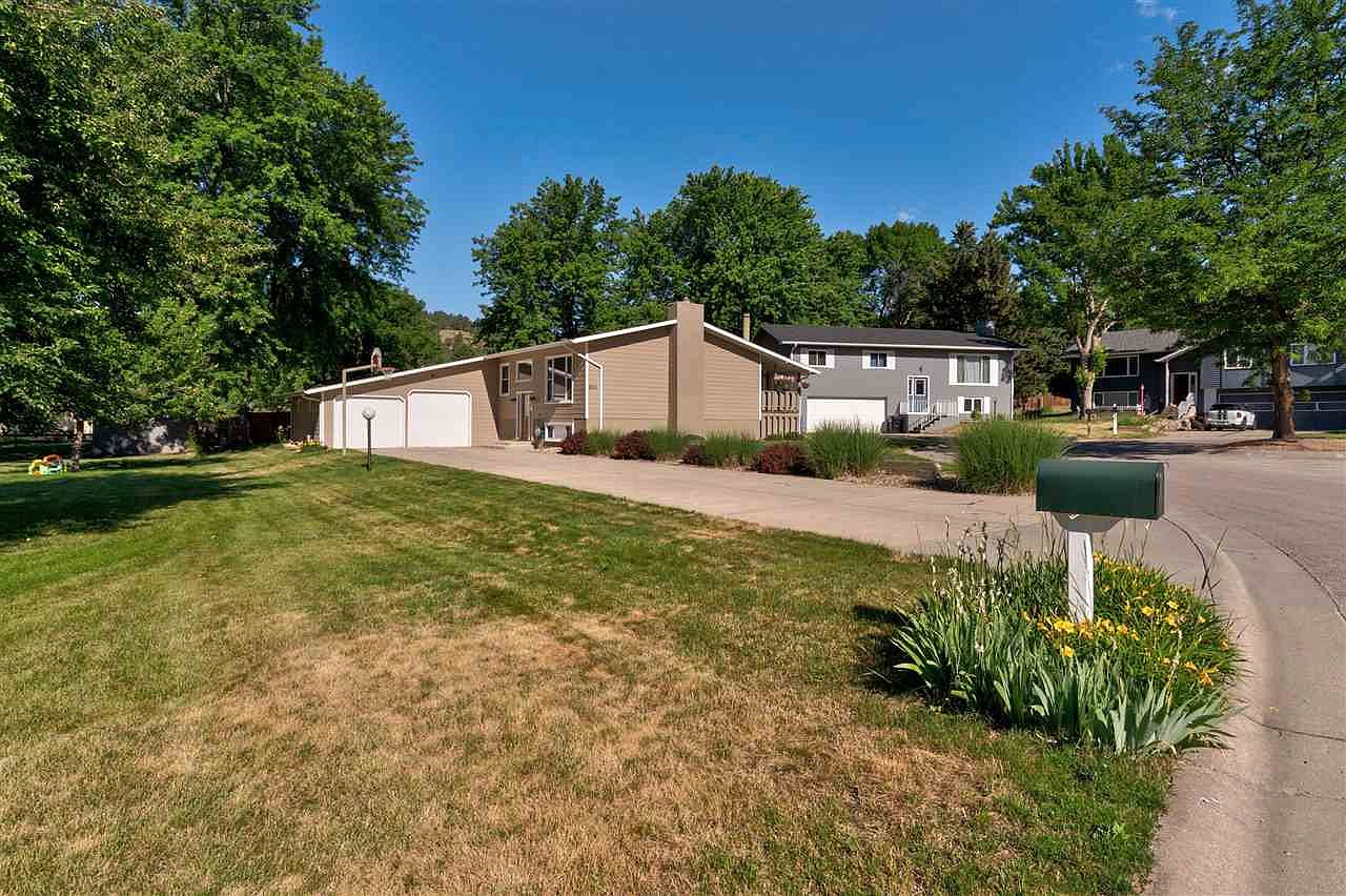3513 Chapel Valley Rd, Rapid City, SD 57702 Zillow